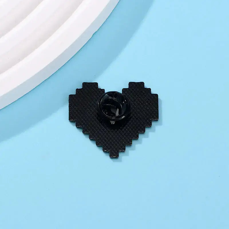 🌈 Pixel Love™ – Rainbow Heart Enamel Pin