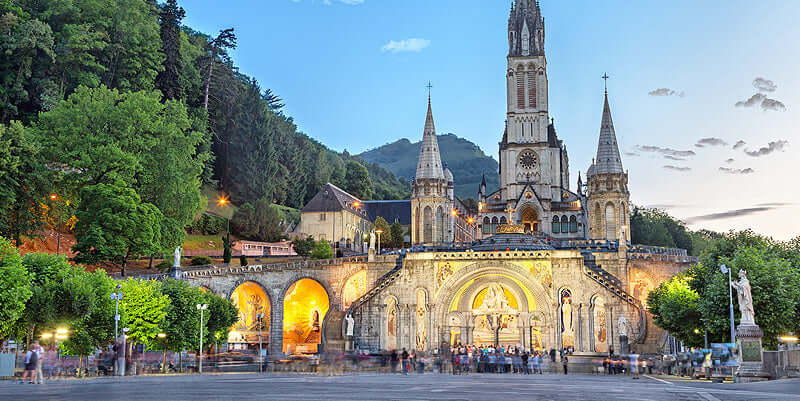 Every Year, Over 3 Million Pilgrims Visit Lourdes: A Living and Shared Faith